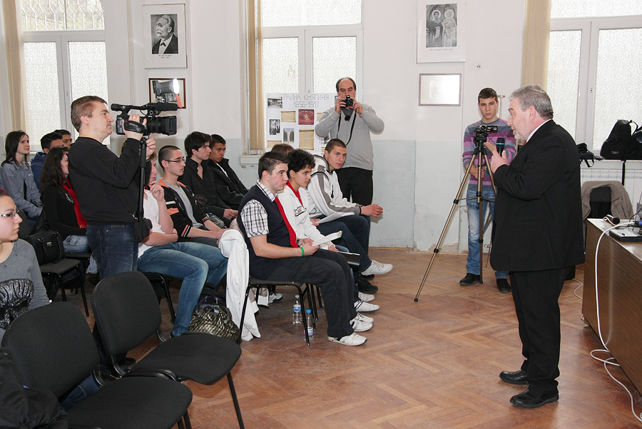 Протичане на полуфиналите в Пловдив на Народните будители и Аз